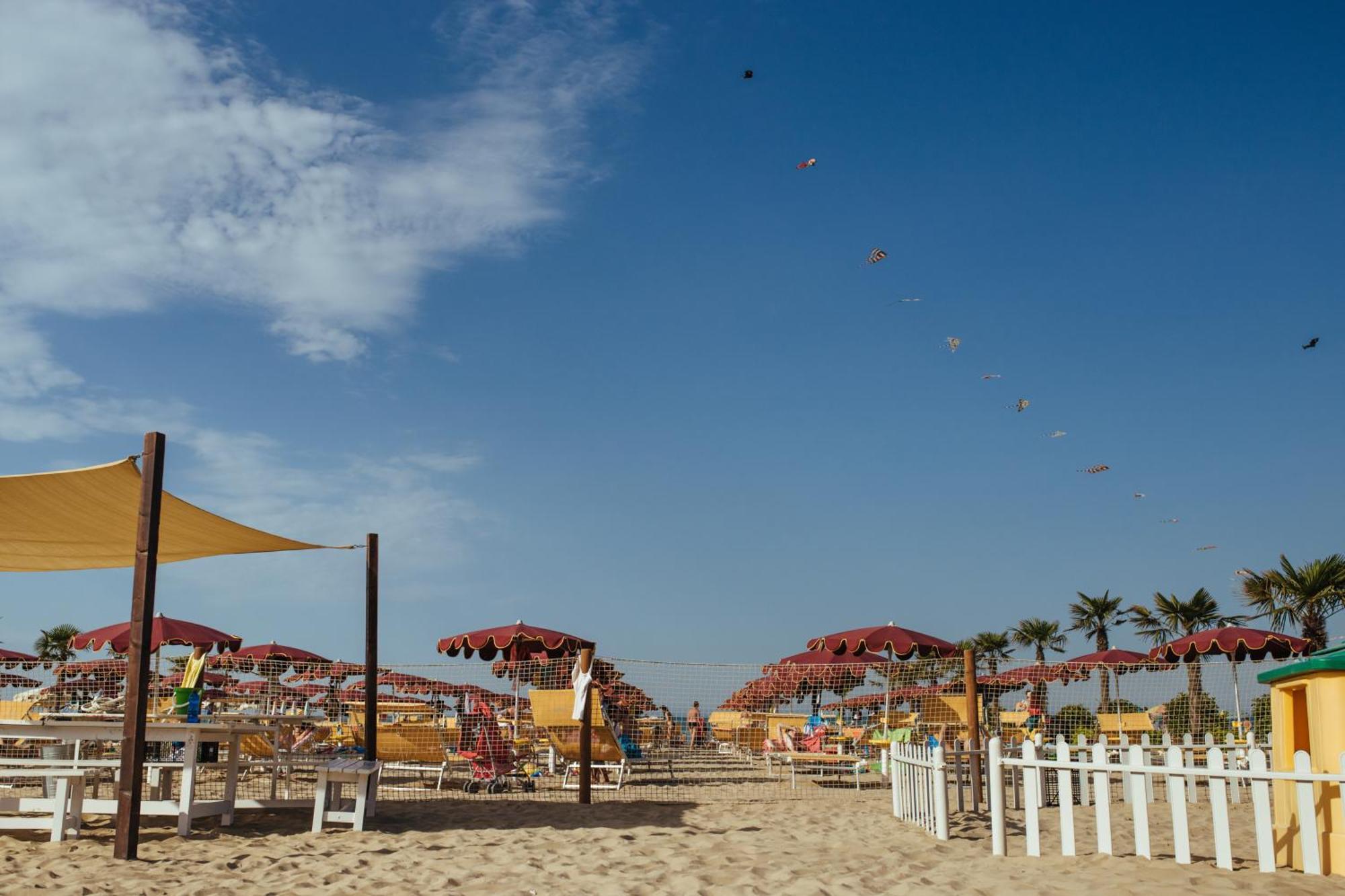 Pianob - Breakfast Hotel & Bar Senigallia Exterior photo